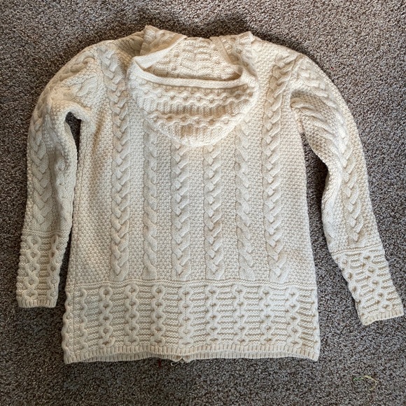 ARAN Hooded Coatigan with celtic knot zipper pull - Picture 5 of 6